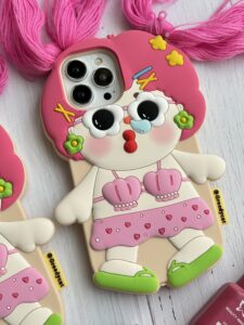 قاب موبایل آیفون عروسک تنبل لپ قرمزی موبلند - تصویر 2
