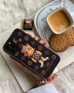 قاب موبایل آیفون آدمک برجسته لویی ویتون