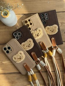 قاب موبایل سامسونگ خرس دوست داشتنی محافظ لنز + بندست - تصویر 2