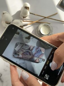 قاب موبایل آیفون کاشی ماربل آبی و بنفش - تصویر 2