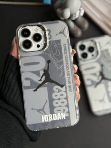 قاب موبایل آیفون نایک جردن لوگو نقره ای 9882