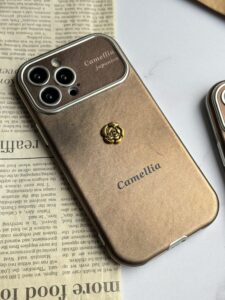 قاب موبایل آیفون کاملیا کاراملی محافظ لنزدار - تصویر 2