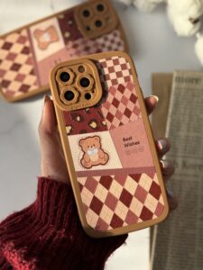 قاب موبایل آیفون بهترین آرزوی خرسی قهوه ای محافظ لنزدار