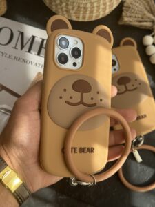 قاب موبایل آیفون خرس بانمک سیلیکونی همراه آویز ست