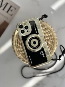 قاب موبایل آیفون دوربین آنالوگ کلاسیک محافظ لنزدار + بند بلند - تصویر 2