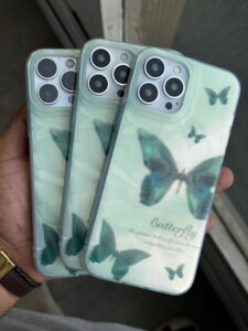 قاب موبایل آیفون پرواز پروانه سبز - تصویر 3