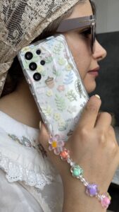 قاب موبایل ( آیفون - سامسونگ ) گل سرخس بلوط + بندست بابونه - تصویر 2