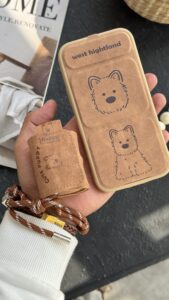 قاب موبایل آیفون سگ پاپی کاوریتو استندشو - تصویر 2