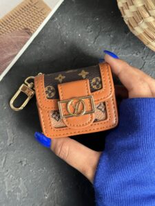 کاور ایرپاد لویی ویتون بگی والت جاکارتی