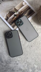 قاب موبایل آیفون پشت مات دور رنگی ( 2002 )