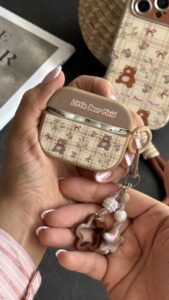 کاور ایرپاد خرس پاپیون استریپ + آویزست