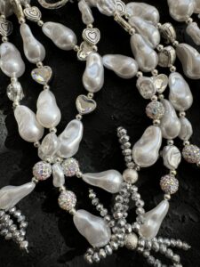 بند و آویز وایت پیرل پاپیون قلبی - تصویر 2