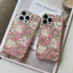 قاب گوشی موبایل آیفونی باغ گل و پیشی های کیوت (کد my0086) - Image 2