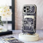 قاب گوشی موبایل جاکارتی گلدار دیور با بندPurple Dior / 00201913 (کد my0469)
